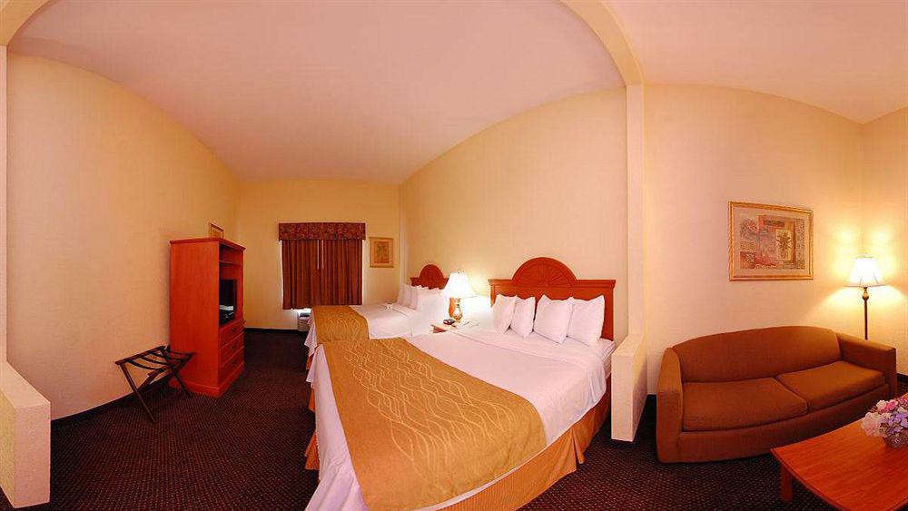 Comfort Inn & Suites Jupiter I-95 Экстерьер фото